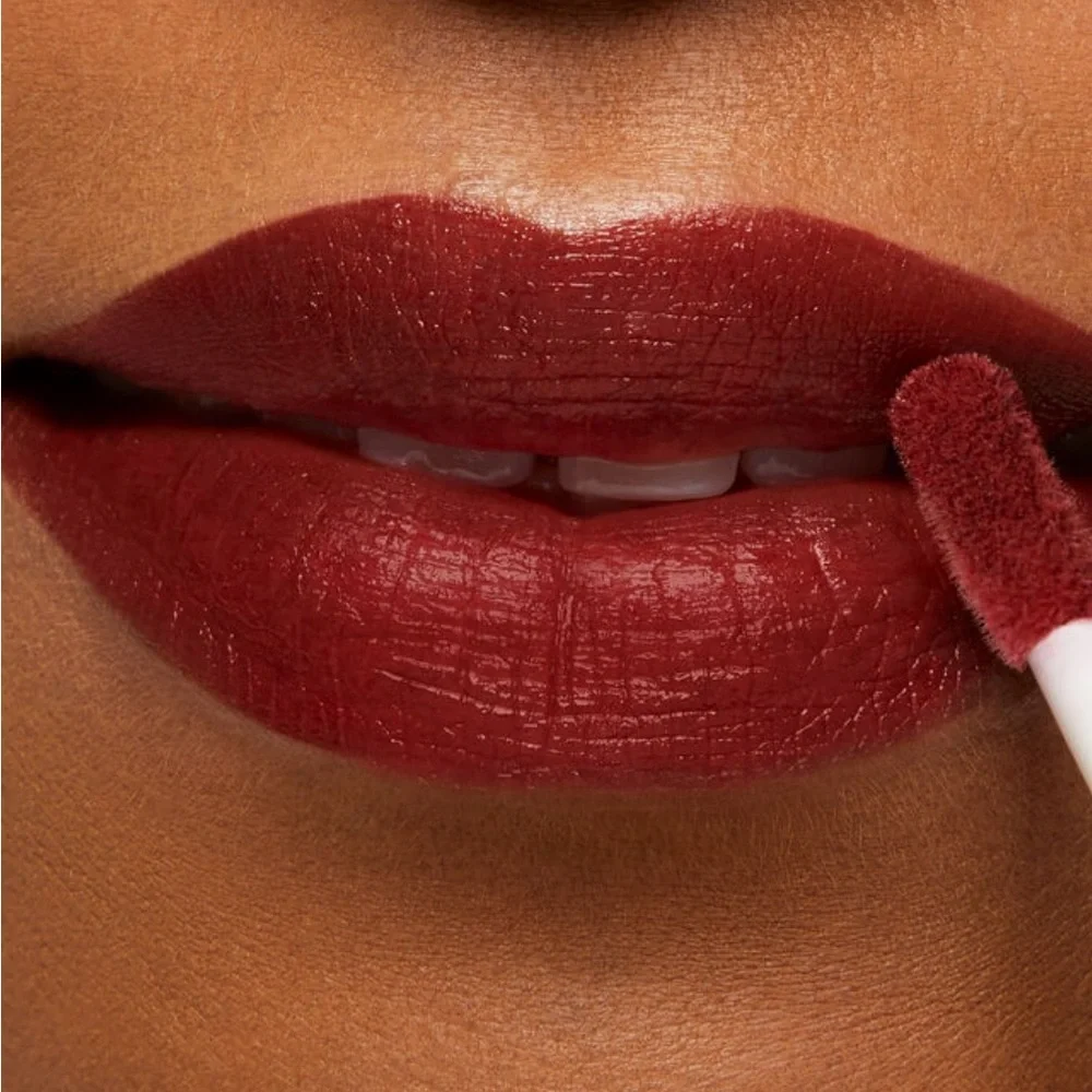 NWT Mary Kay® Red Noir Liquid Matte Lipstick Smooth Finish Convenient Applicator